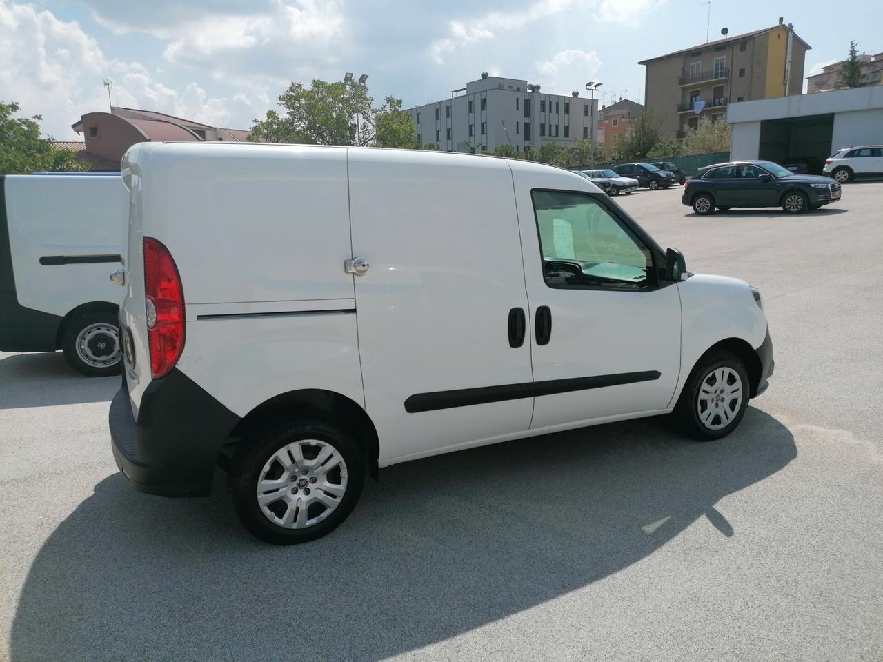 Fiat Doblo 1.3 MJET 95CV 2020 IVATO