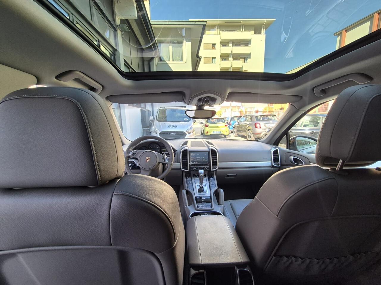 PORSCHE CAYENNE 3.0 V6 tdi tiptronic