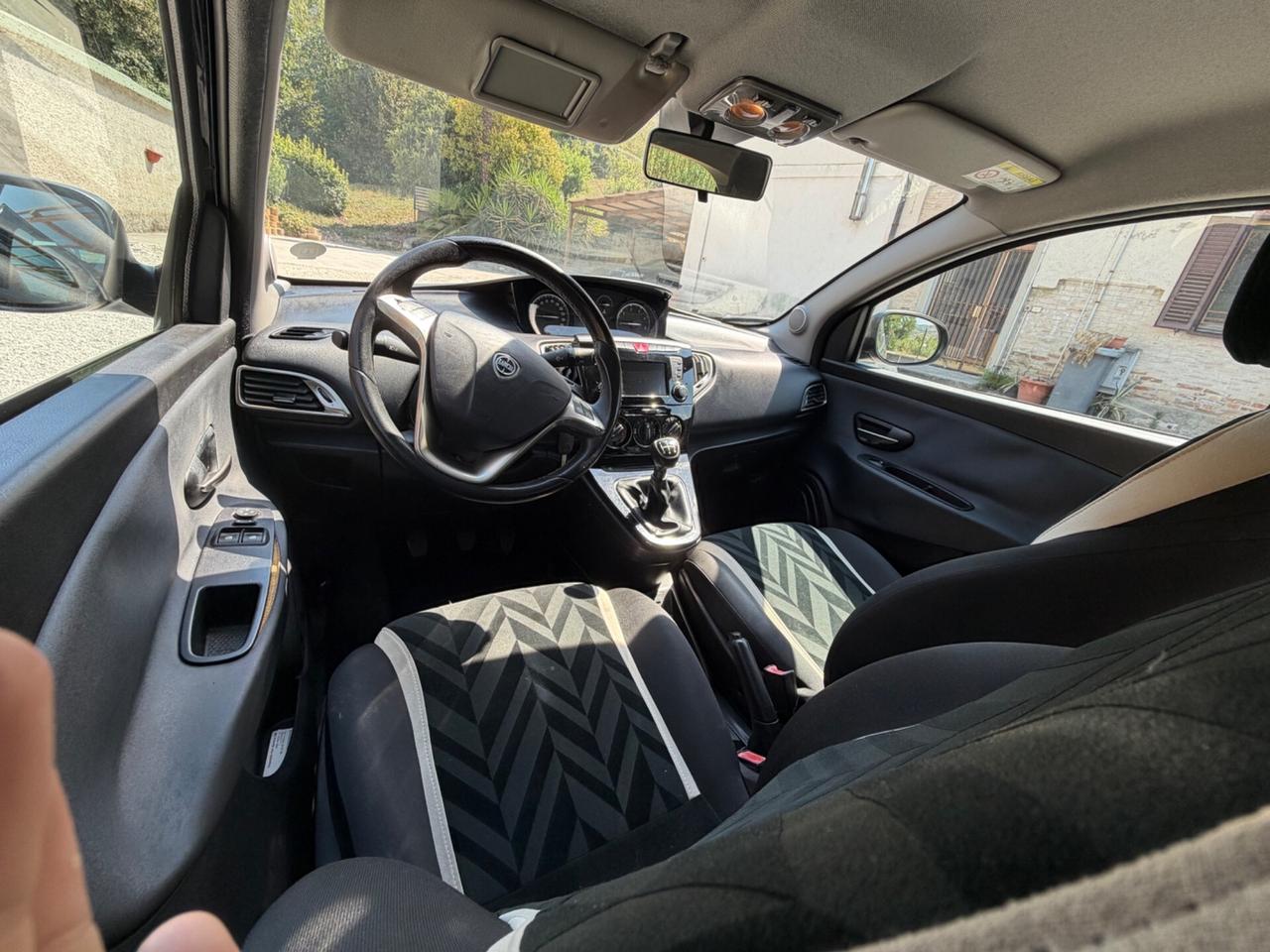 Lancia Ypsilon 1.3 MJT 16V 95 CV 5 porte S&S Platinum