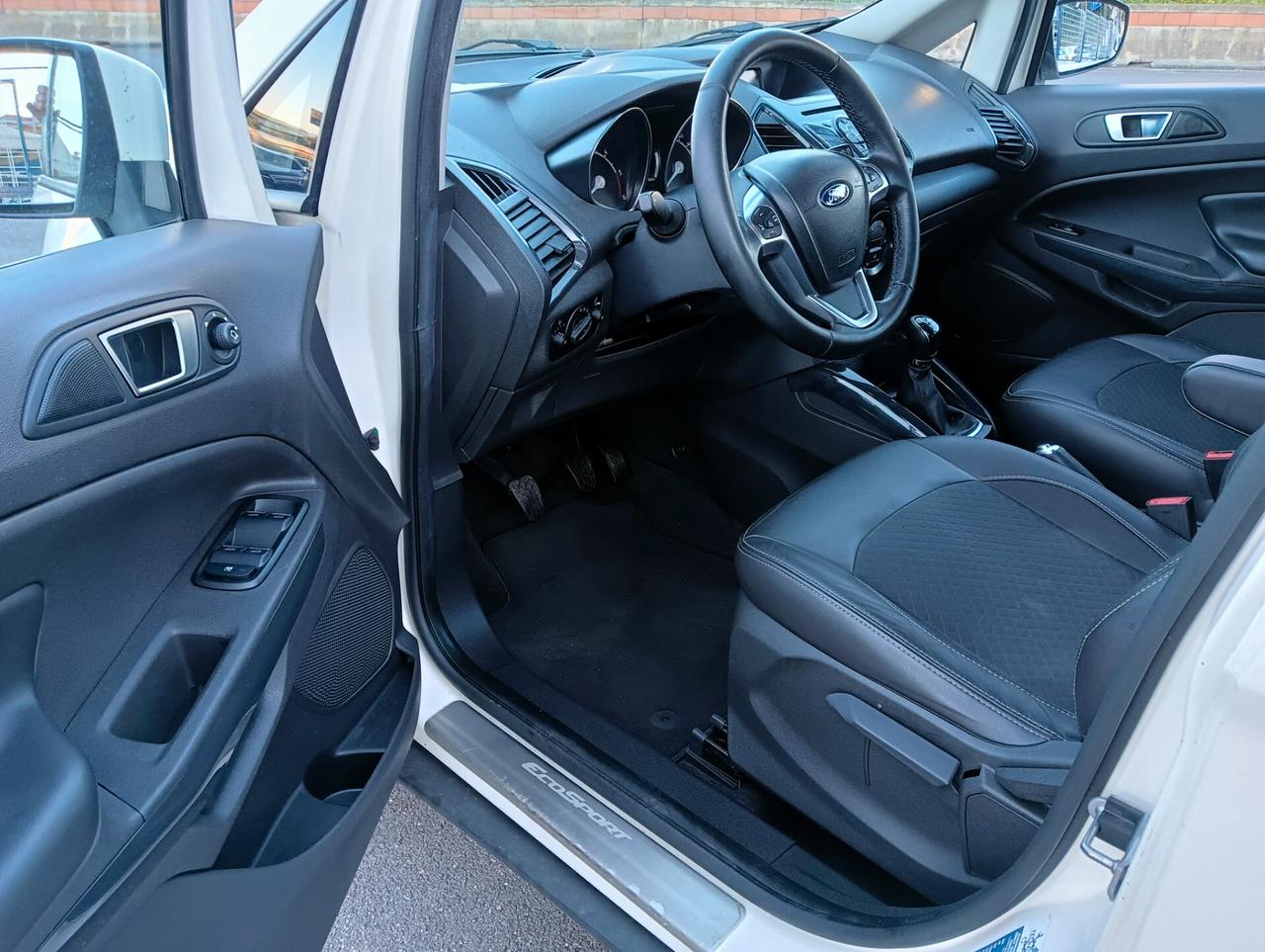 Ford EcoSport 1.5 TDCi Super Accessoriata