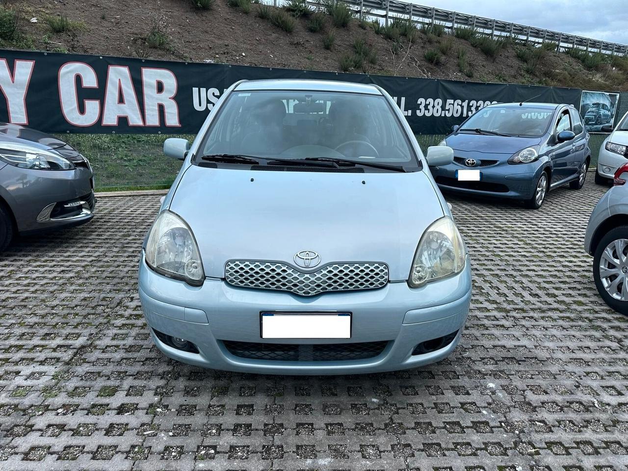 Toyota Yaris 1.0i 16V cat 5 porte Sol-2005