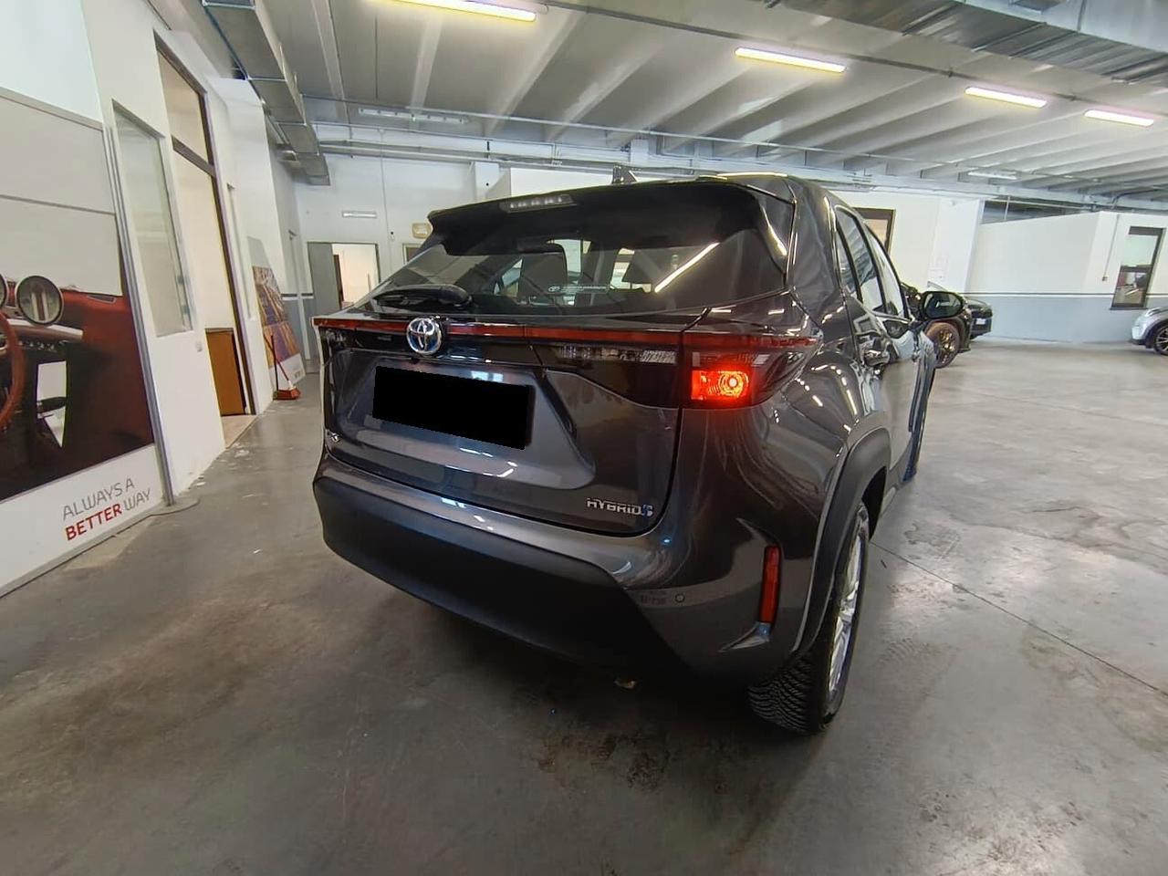 Toyota Yaris Cross 1.5 Hybrid E-CVT Business