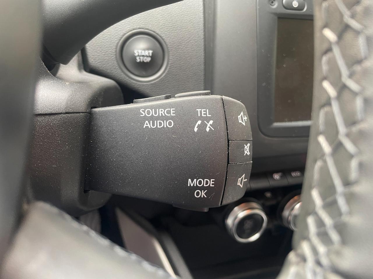 Dacia Duster UNICO PROPRIETARIO - NEOPATENTATI