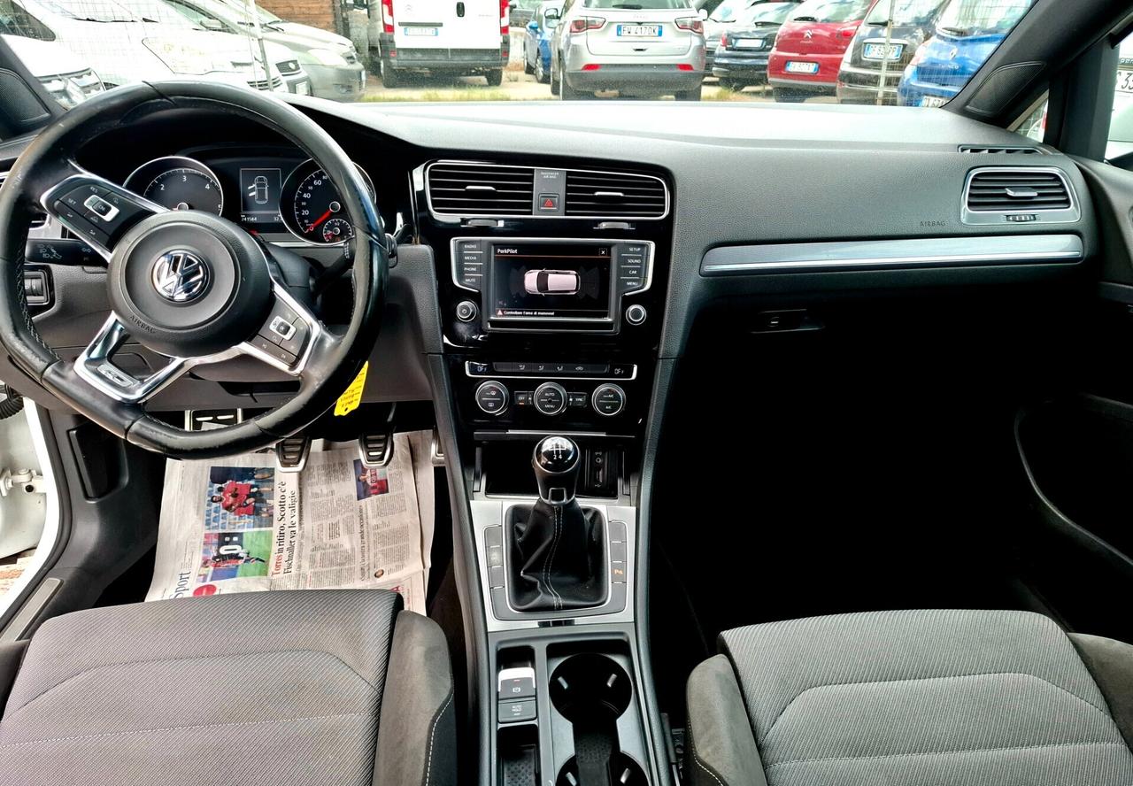 Volkswagen Golf 1.6 TDI 110 CV 5p. RLINE