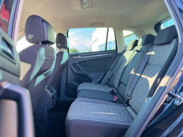 VOLKSWAGEN Tiguan 2.0 TDI 150 CV SCR DSG LIFE *UNIPROPRIETARIO*