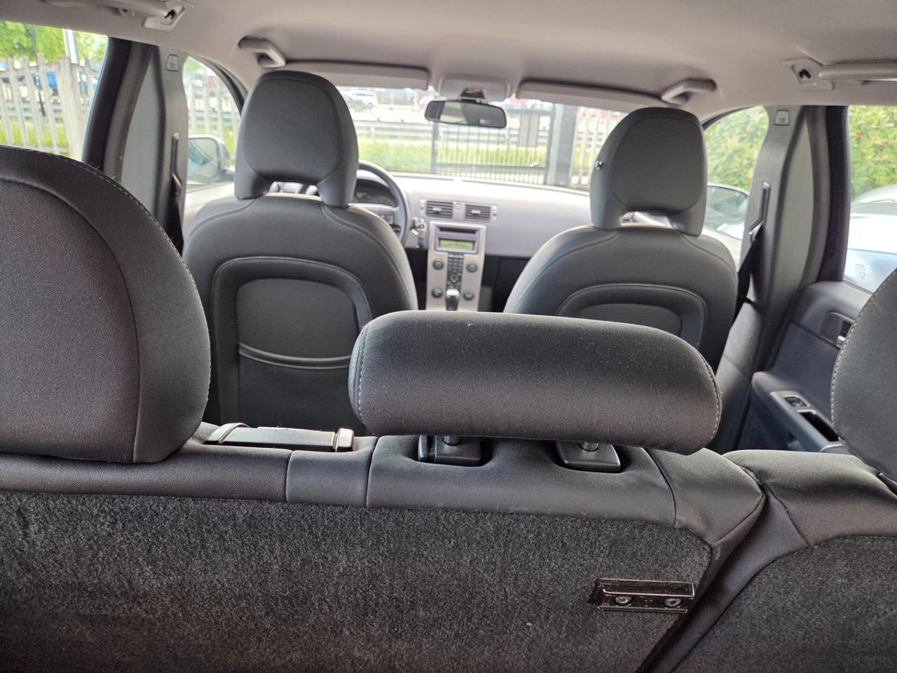 Volvo V50 1.6 16V cat Summum