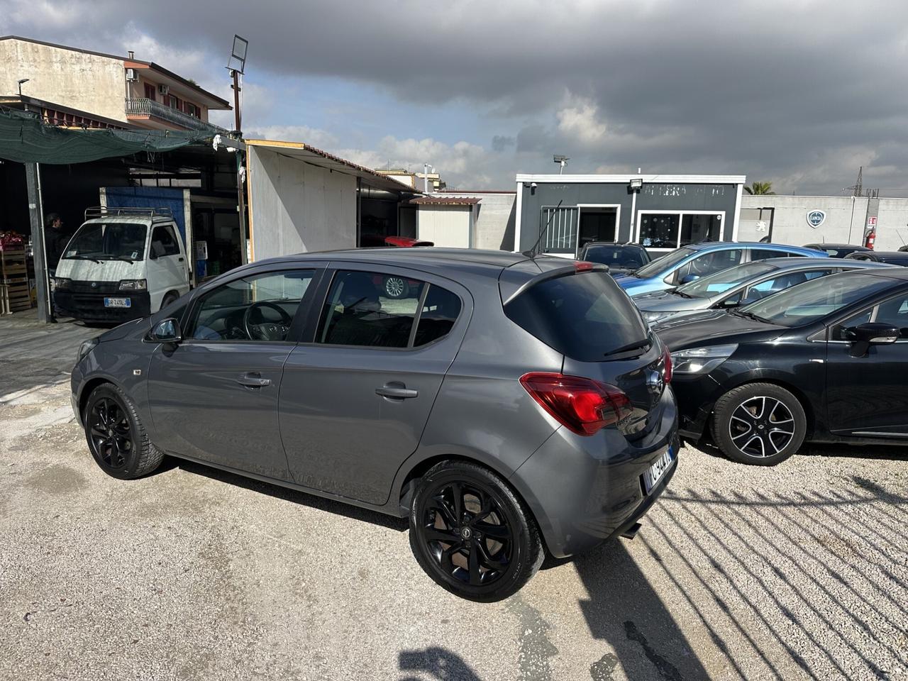 Opel Corsa 1.2 5 porte b-Color Km 128.000