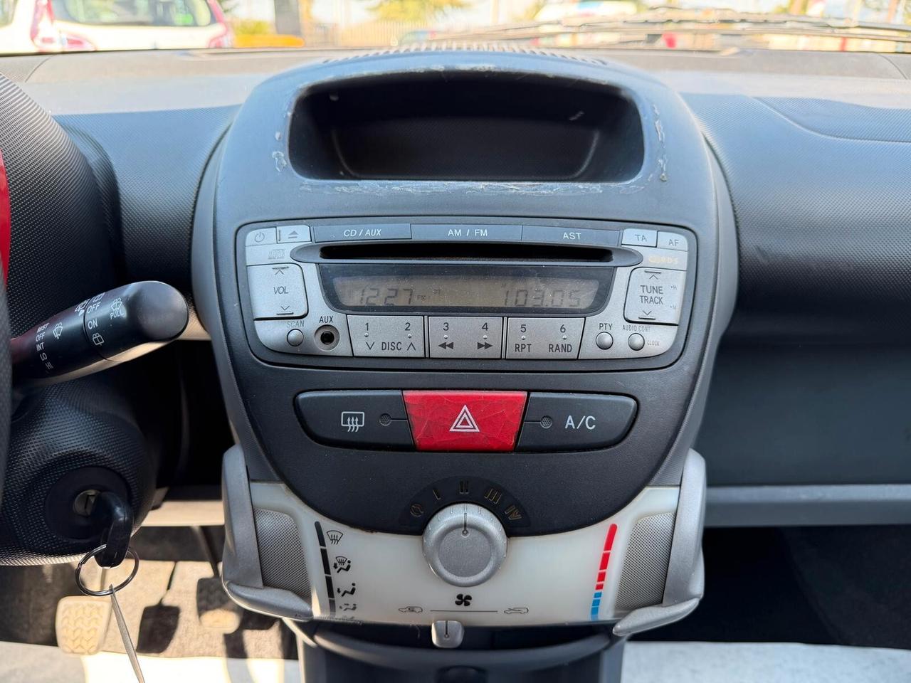 Citroen C1 1.0 BENZ 68CV FRIZIONE NUOVA 2006