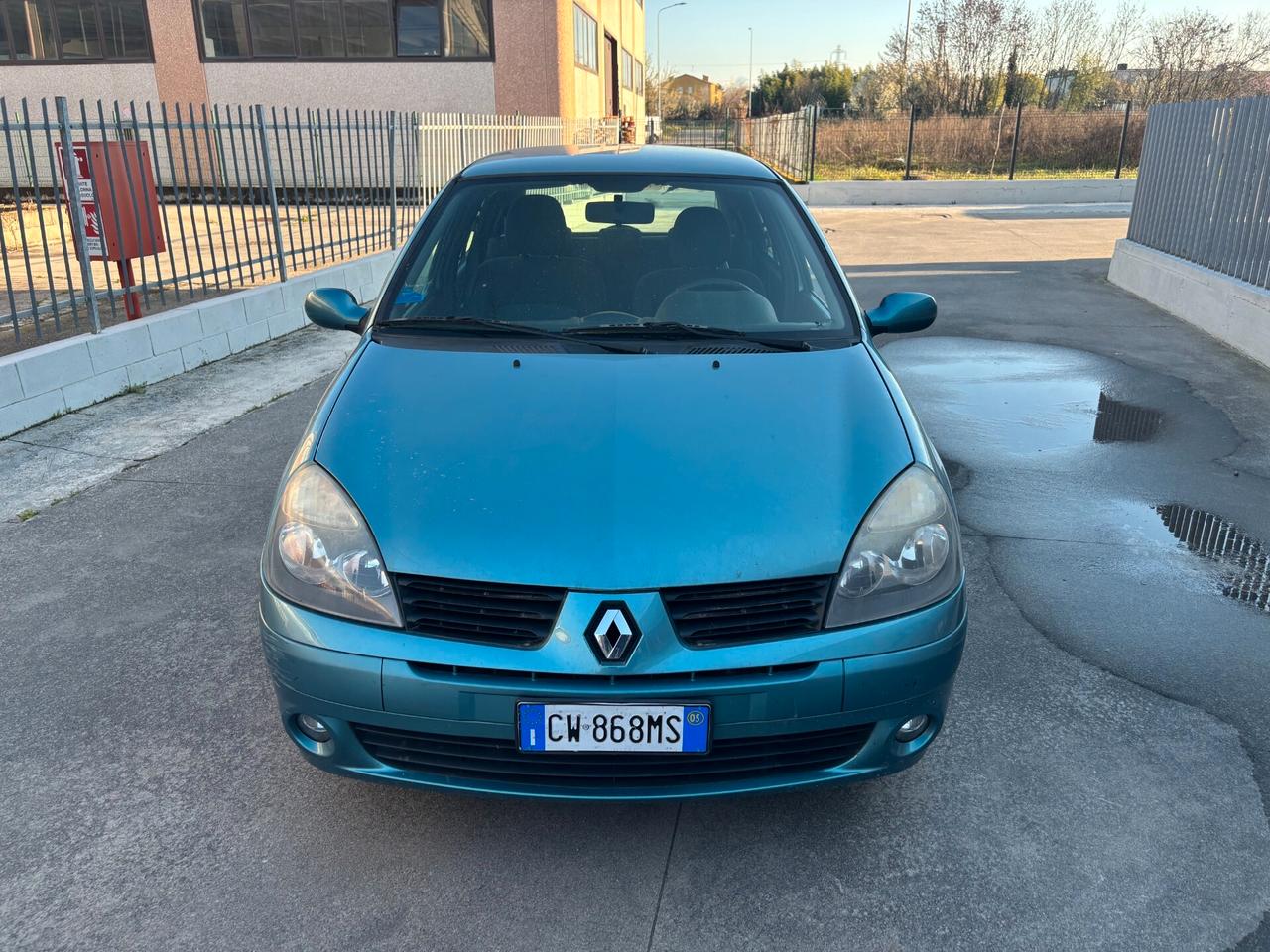 Renault Clio 1.2 cat 5 porte Confort Authentique