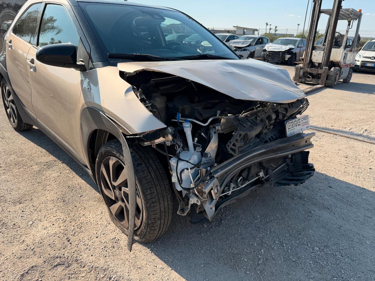 TOYOTA AYGO X 2023 1.0 BENZINA 72 CV *AIRB OK