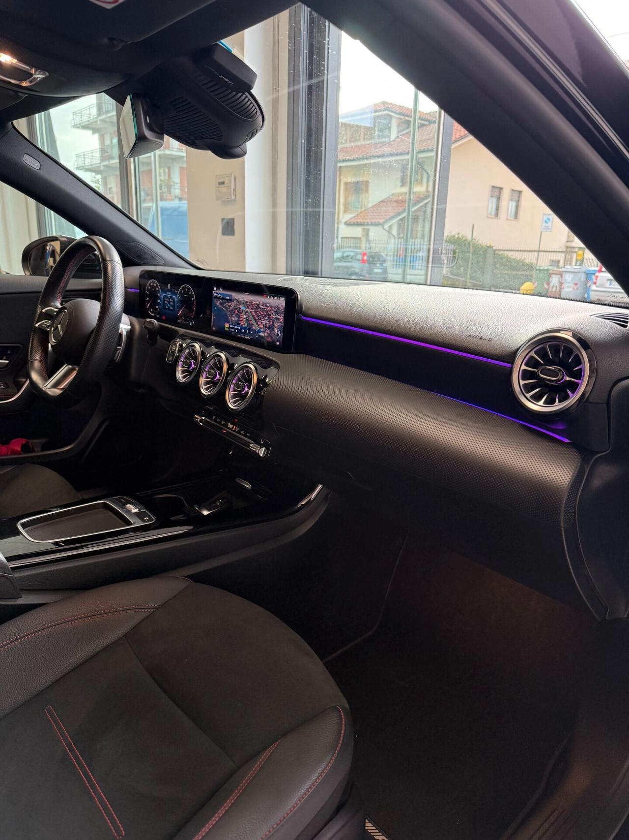 Mercedes-benz A 180 Automatic AMG Line Advanced Plus