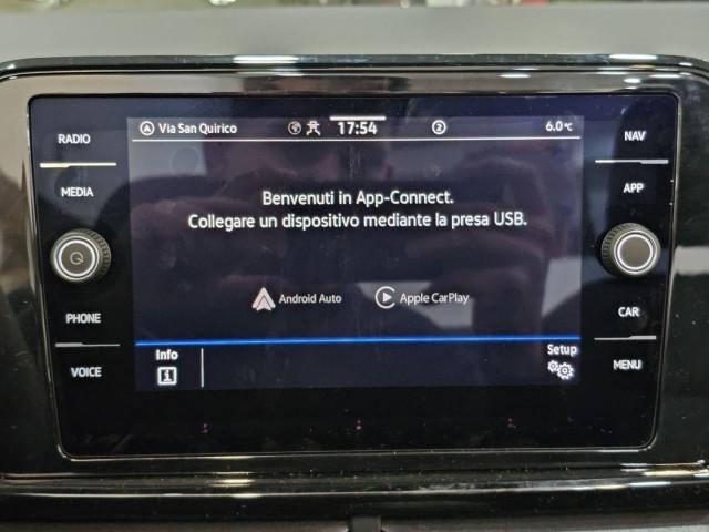 Volkswagen T-Roc 150 cv, C.18", Black Style Pack, Videocamera "Rear View", Supporto lombare, Navigatore "Discover Media", Frangivento, Fari Led Perfomance, Cruise Control Adattivo, Volante con Paddle