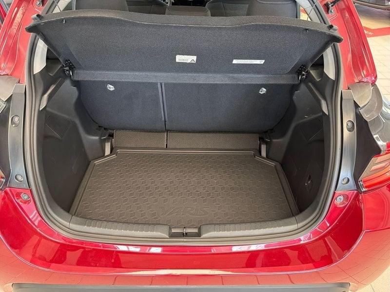 Toyota Yaris Hybrid Trend MY21
