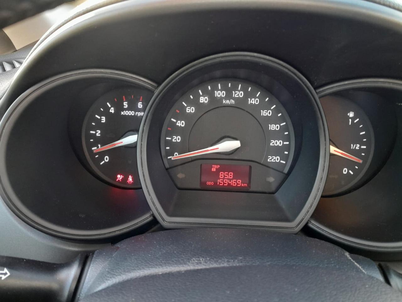 Kia Rio 1.4 td ok neo patentati
