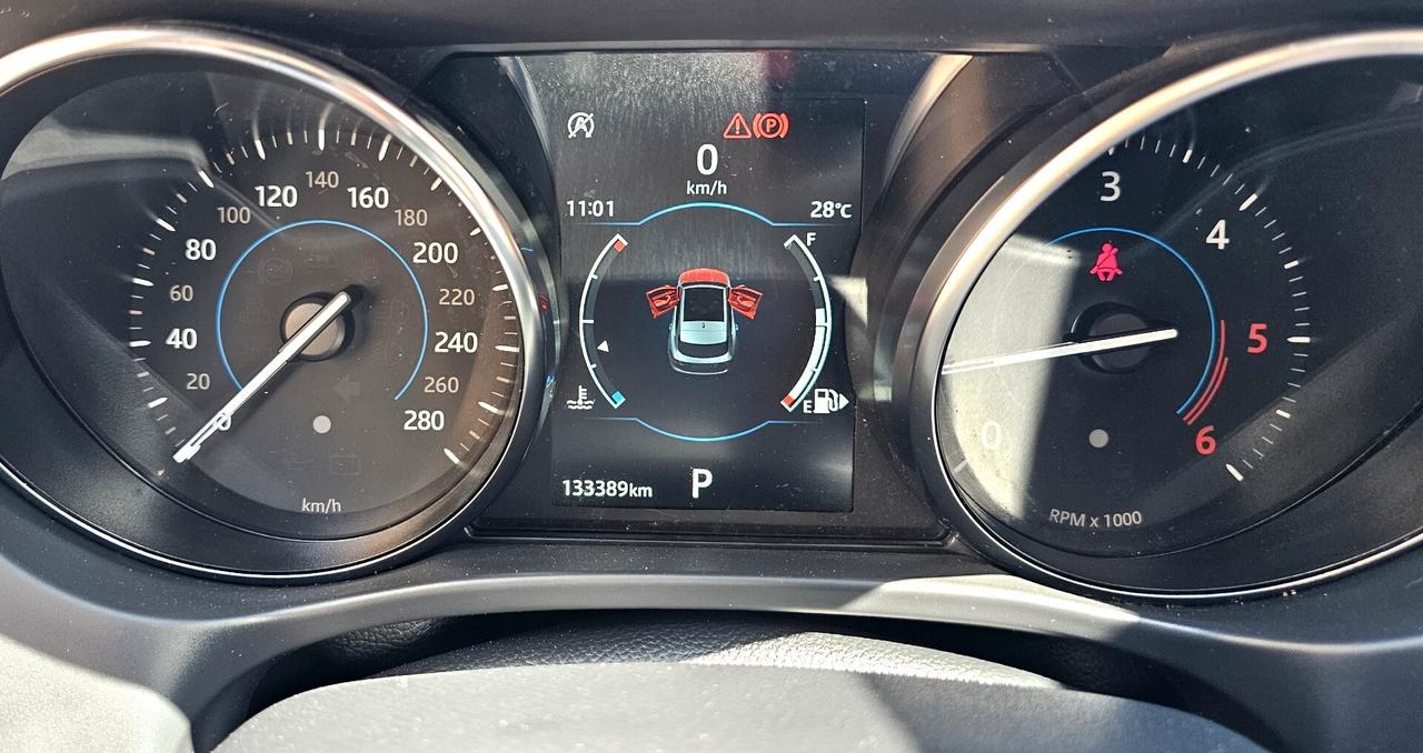 Jaguar F-Pace 2.0 D aut. Prestige FULL PERMUTE
