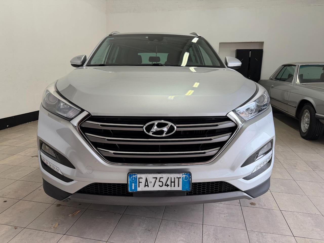 Hyundai Tucson 1.7 CRDi XPossible OK NEOPATENTATI E6
