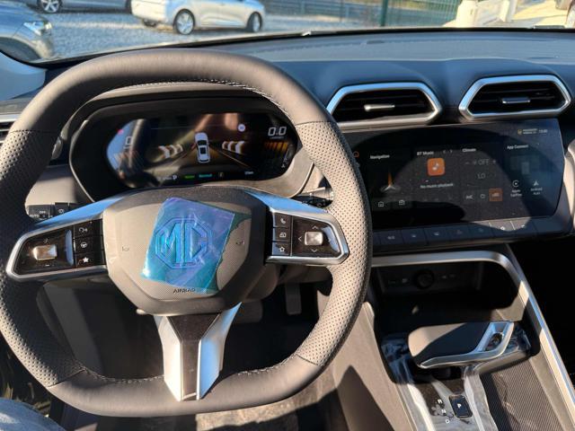 MG ZS 1.5 Hybrid+ Luxury