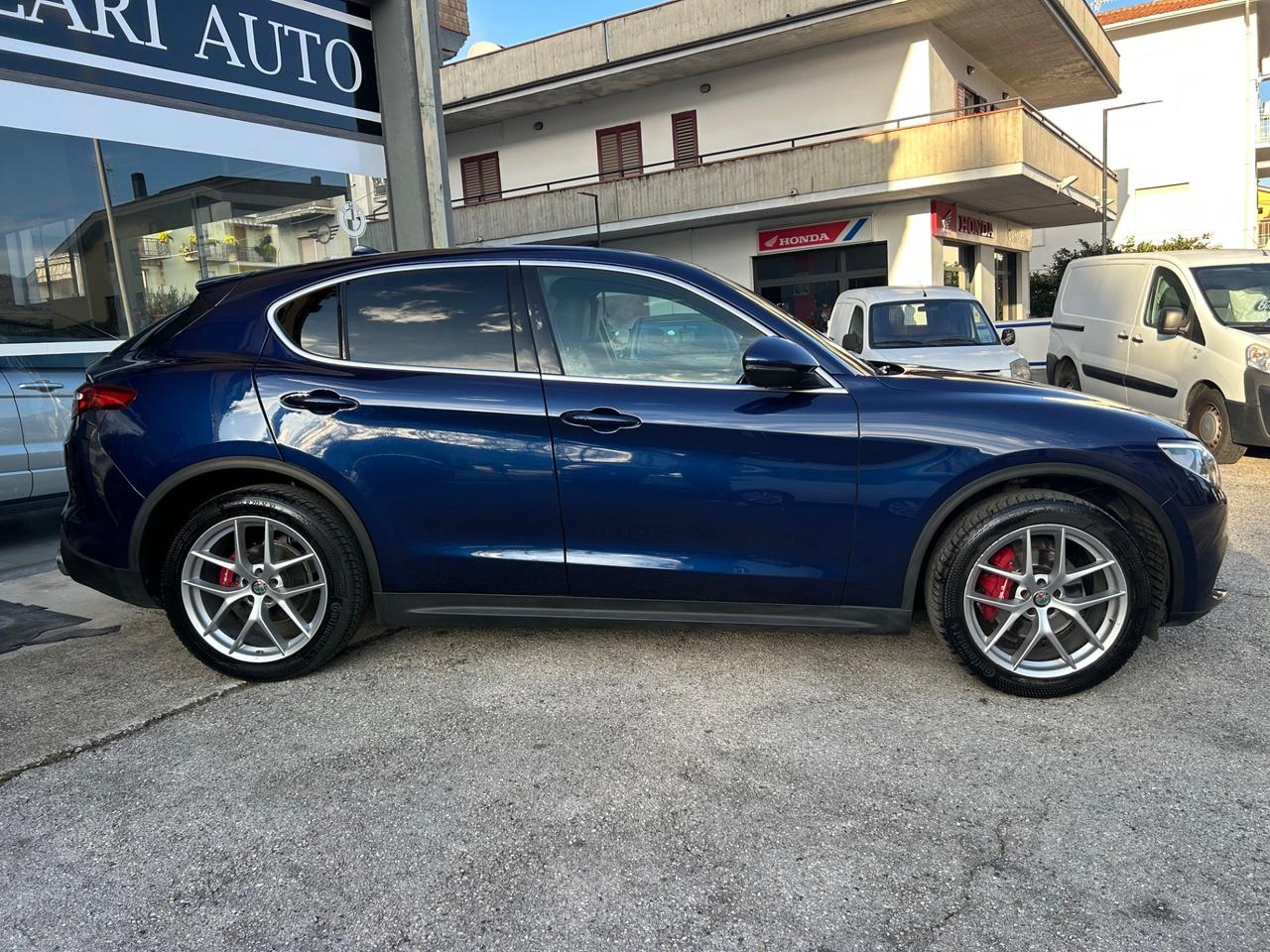 Alfa Romeo Stelvio 2.2 Turbodiesel 210 CV Q4 2018