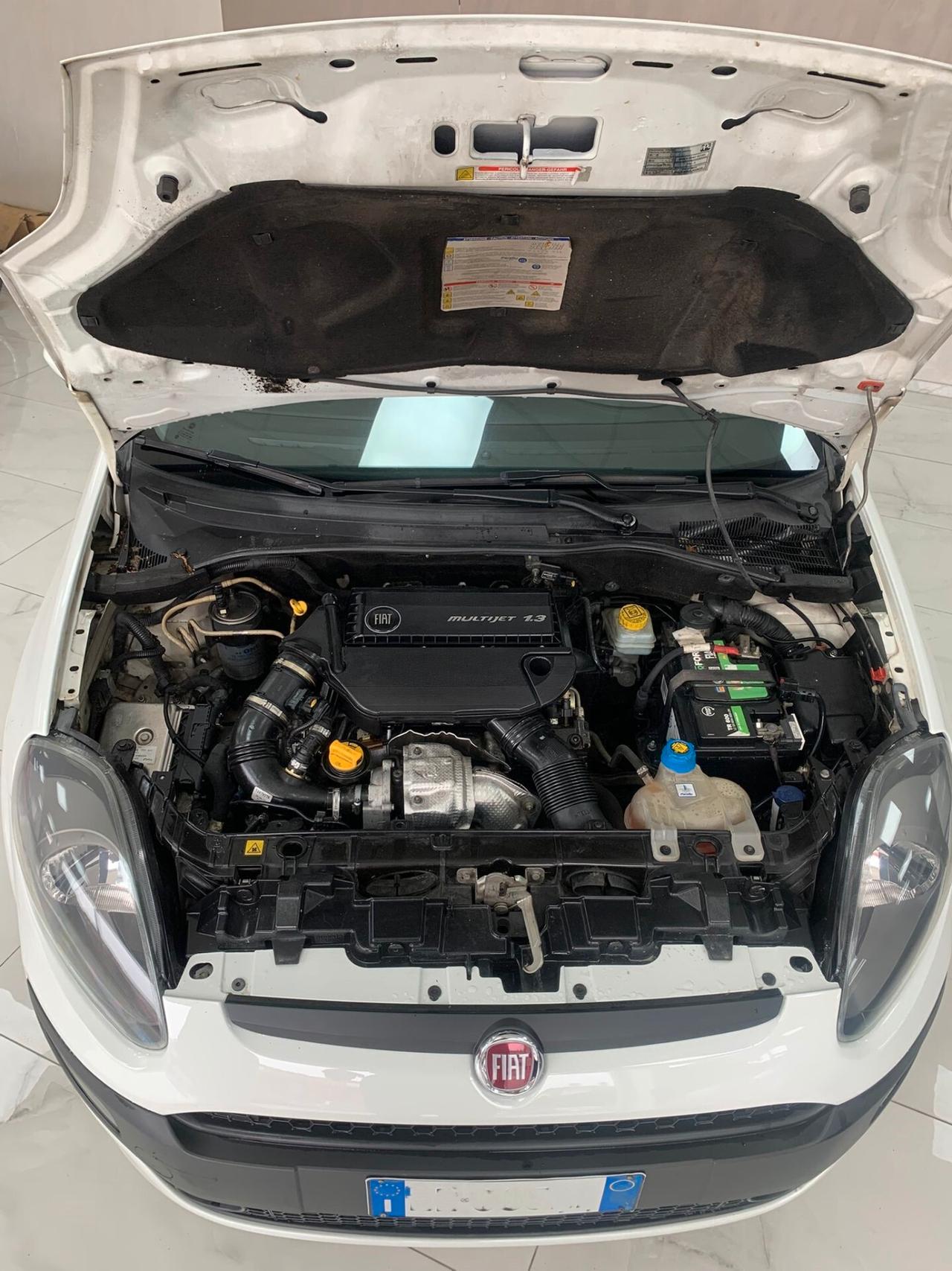 Fiat Punto Evo 1.3 Mjt 95 CV DPF 5 porte S&S Dualogic Emotion