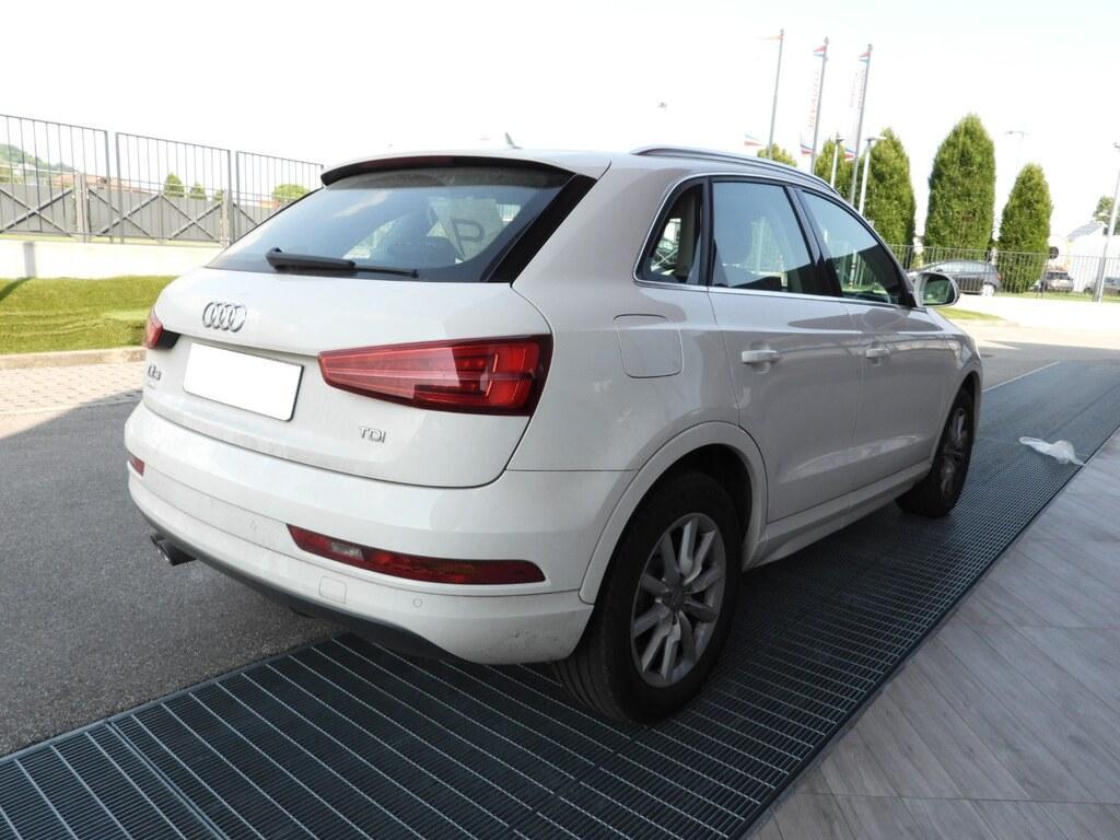 Audi Q3 2.0 TDI Business