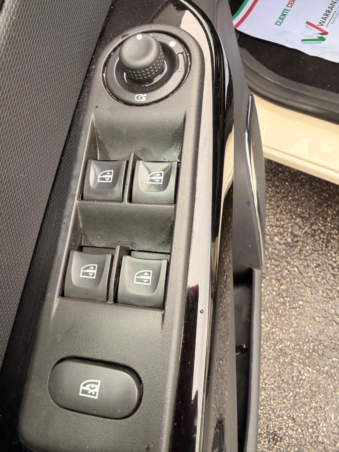 Renault Captur dCi 8V 90 CV EDC Start&Stop Energy Intens