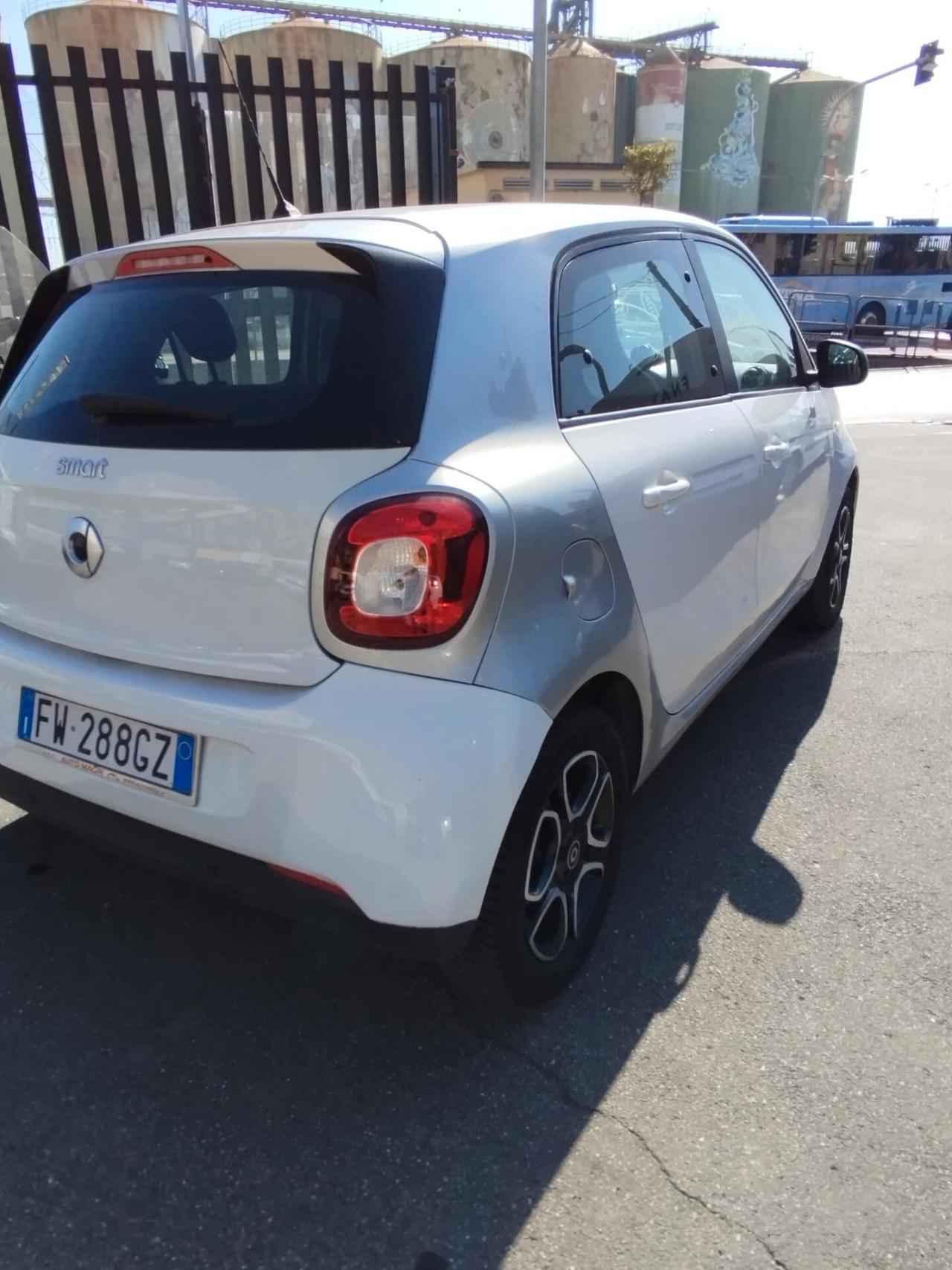 Smart ForFour 70 1.0 twinamic Brabus Style