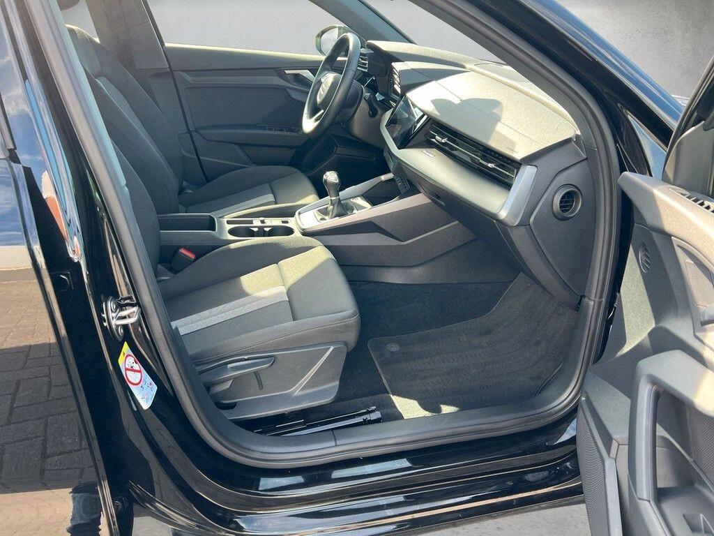 Audi A3 Sedan 30 TDI Business