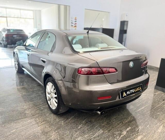 Alfa Romeo 159 1.9 JTDm 16V TI