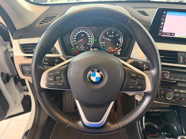 BMW X1 xDrive18d xLine //HEAD UP//LED//PELLE//