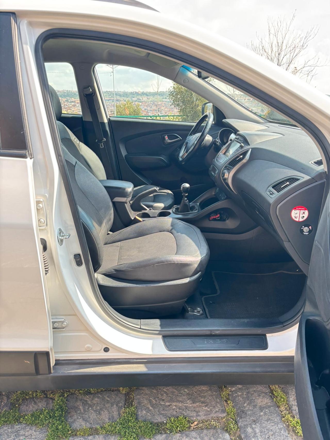 Hyundai iX35 1.7 CRDi 2WD Xpossible