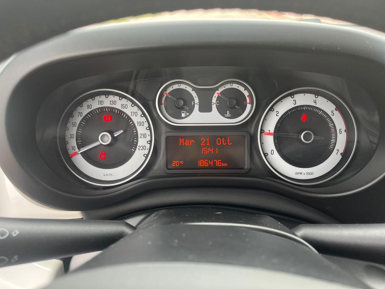 Fiat 500L 1.3 Multijet Lounge Unipro 2015