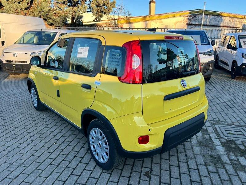 FIAT Panda 1.0 FireFly S&S Hybrid Pandina