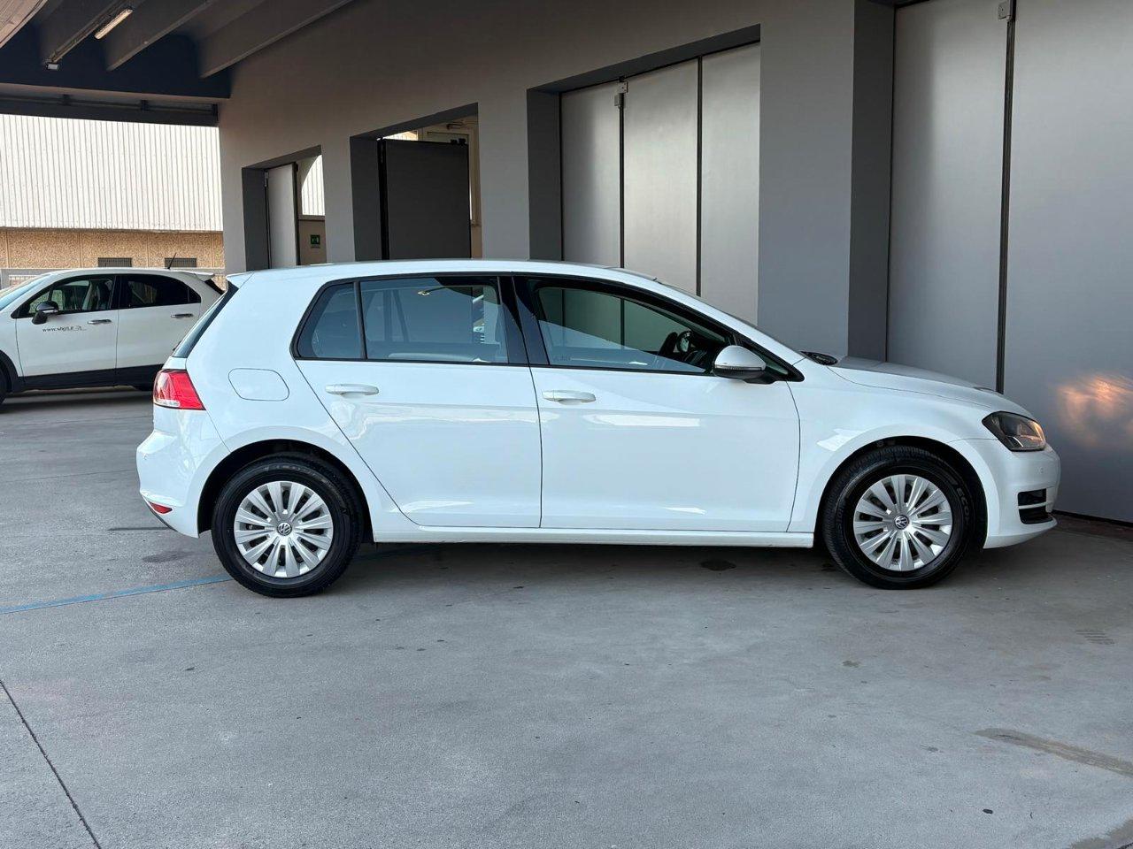 Volkswagen Golf 5 Porte Golf 5p 1.6 tdi Trendline 90cv E6