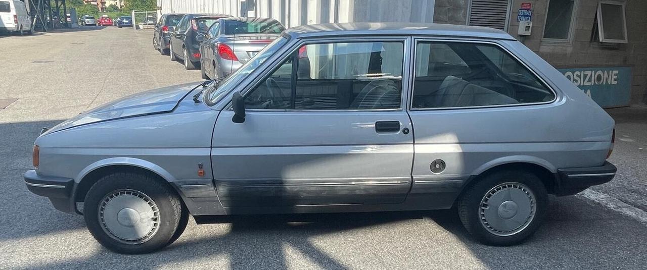 FORD FIESTA 1.1 49Cv. GHIA AUTOMATICA