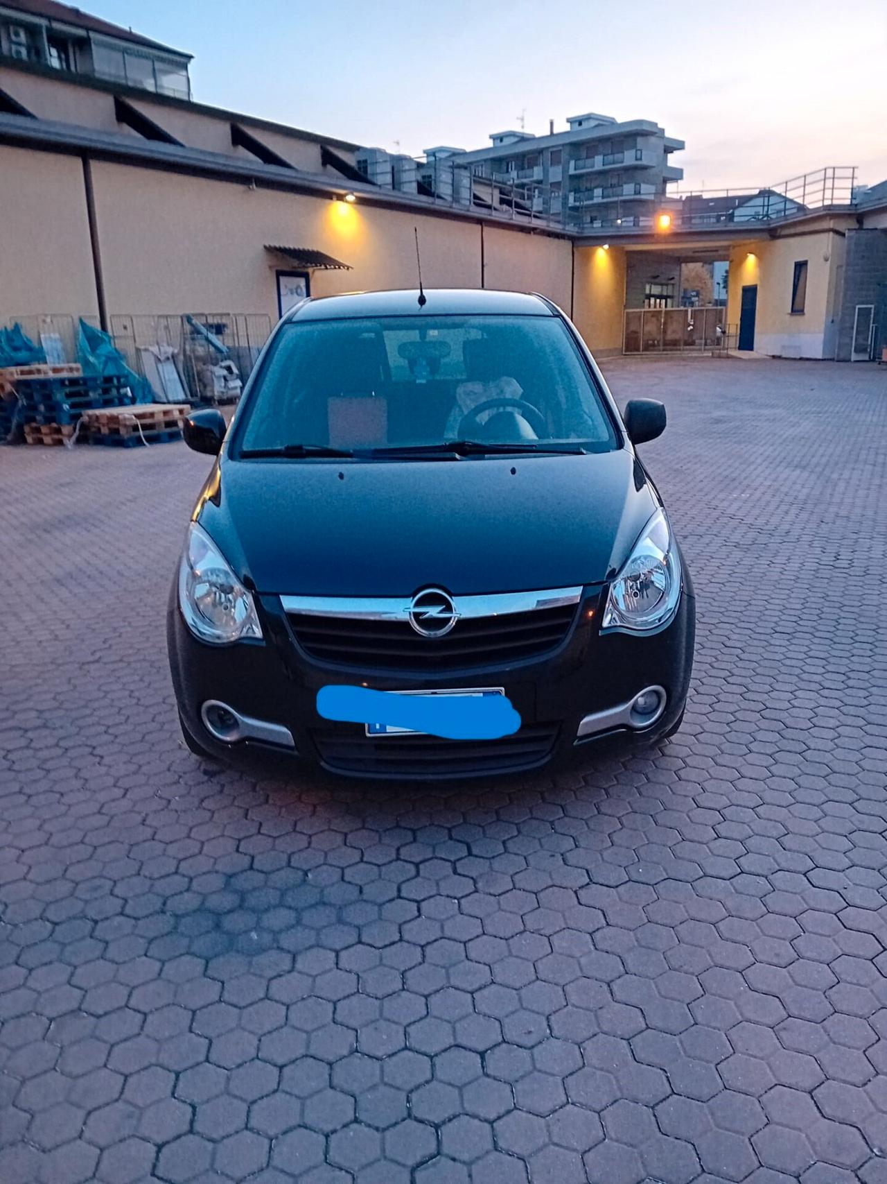 Opel Agila 1.2 GPL Enjoy