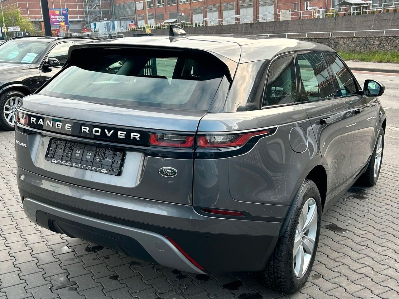 Land Rover Range Rover Velar 2018 photo 4