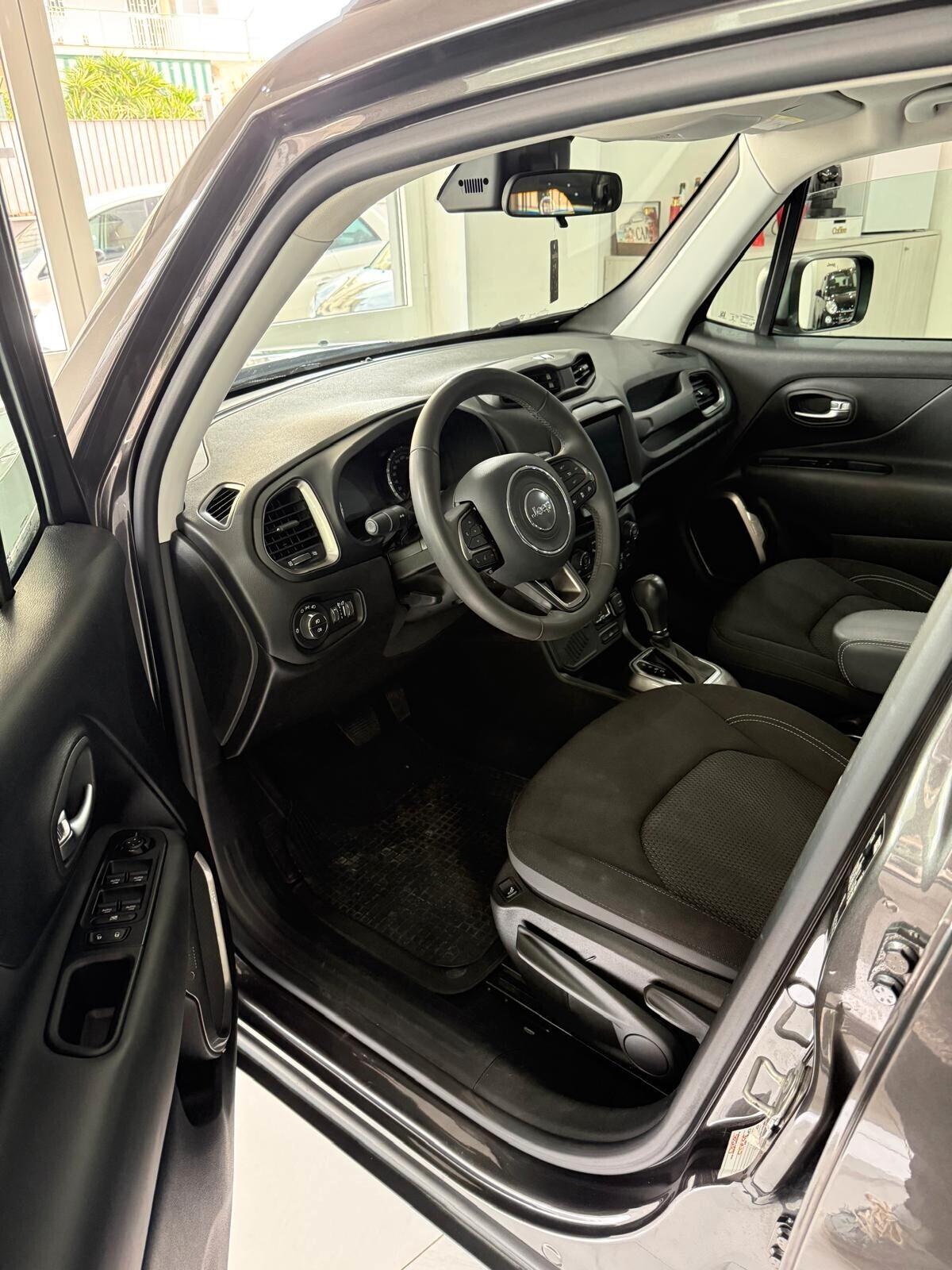 Jeep Renegade 1.3 T4 DDCT Limited