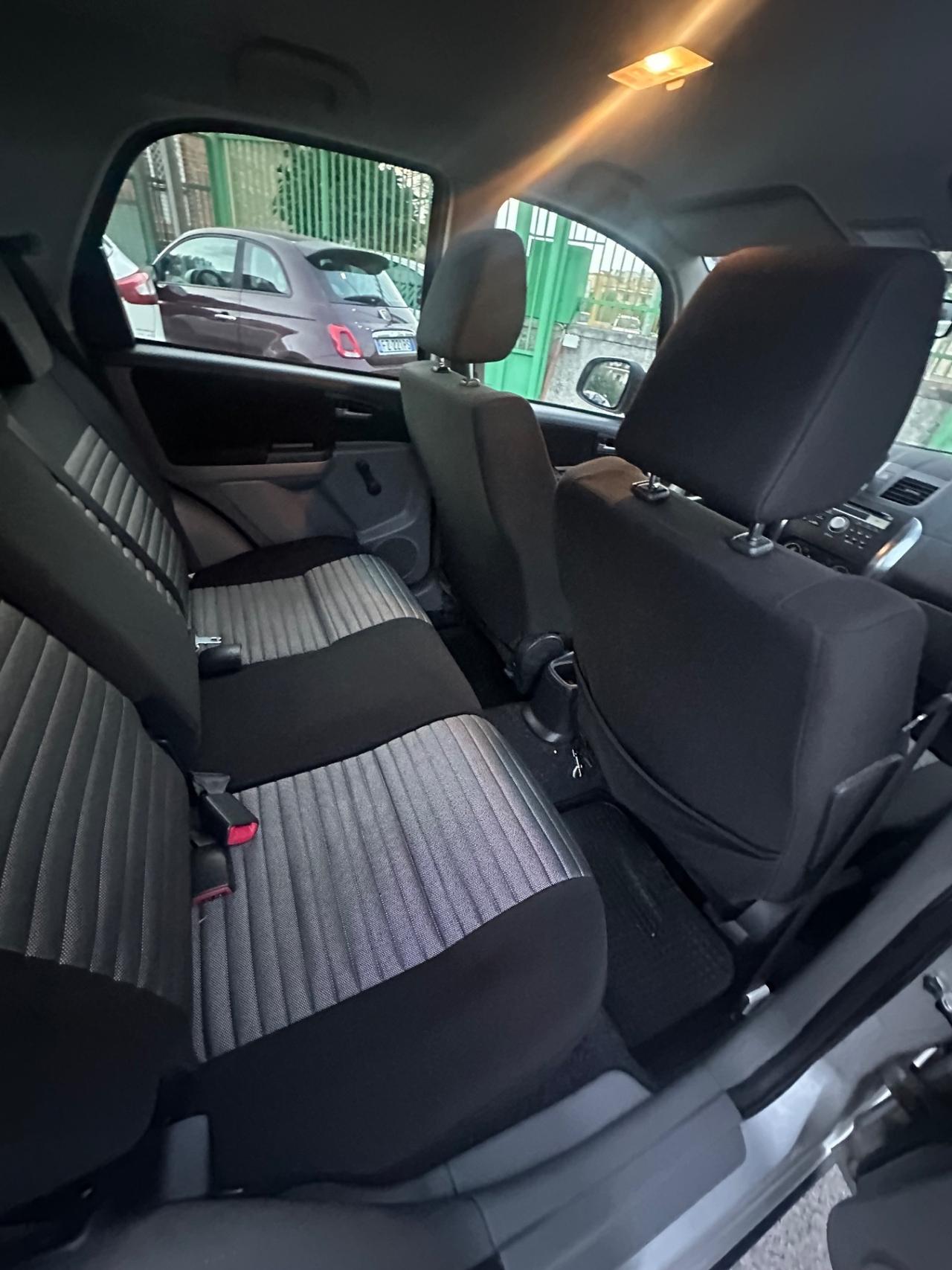 Suzuki SX4 2.0 DDiS 16V 4WD Outdoor Line GLX NAVI+