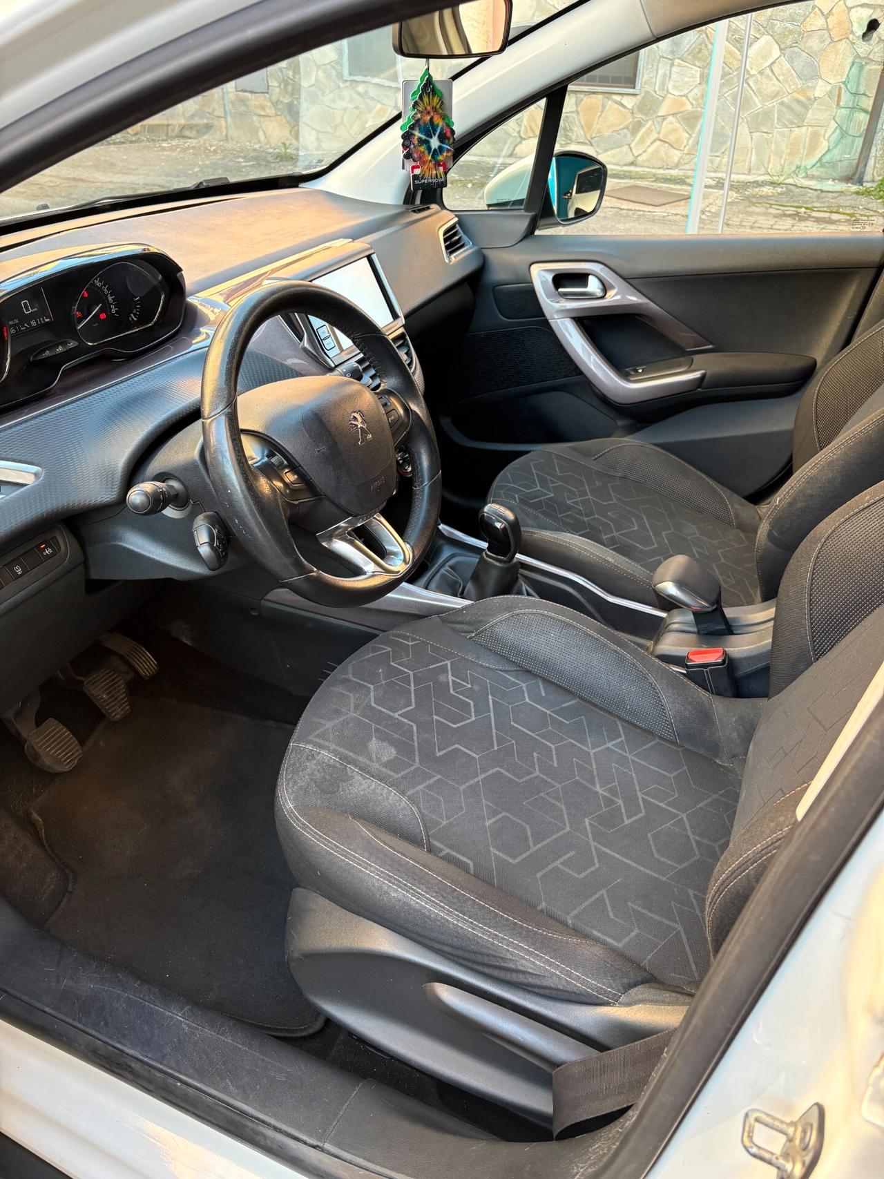 Peugeot 2008 PureTech 82 Allure