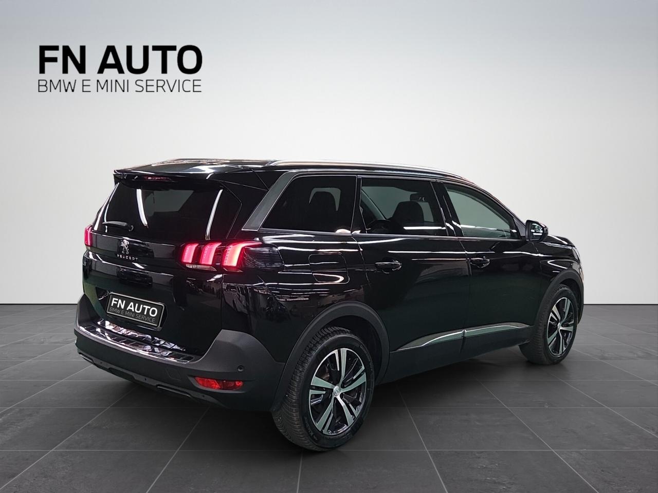 Peugeot 5008 BlueHDi 130 S&S EAT8 Allure AUTOCARRO N1