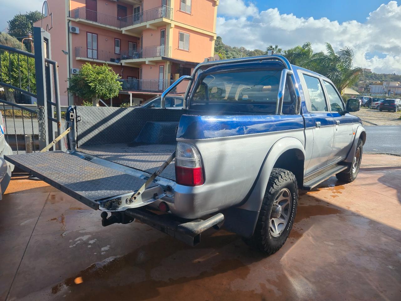 Mitsubishi L200 2.5 TDI 4WD Double Cab Pick-up GLS