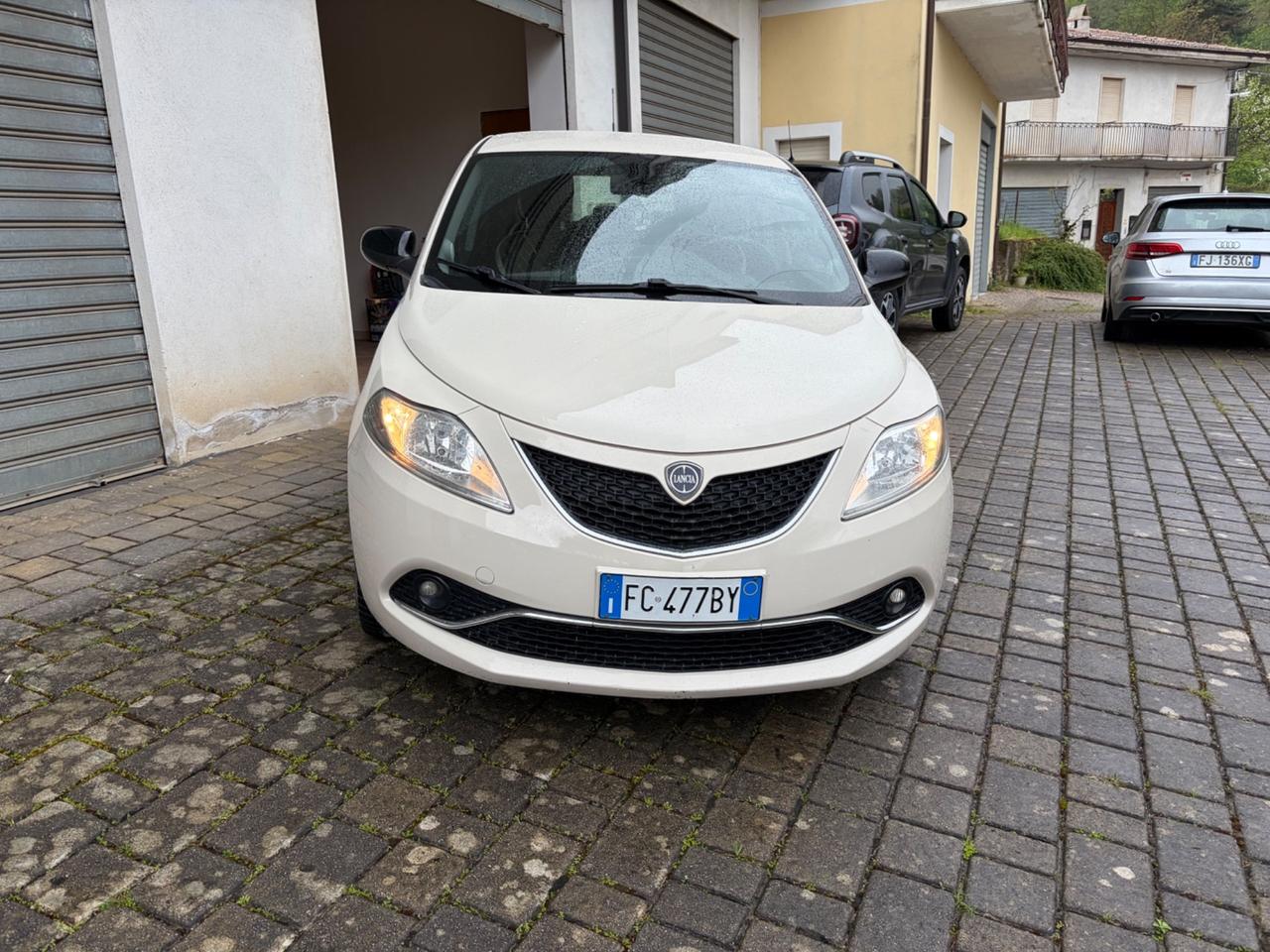 Lancia Ypsilon 1.3 MJT 16V 95 CV 5 porte S&S Platinum