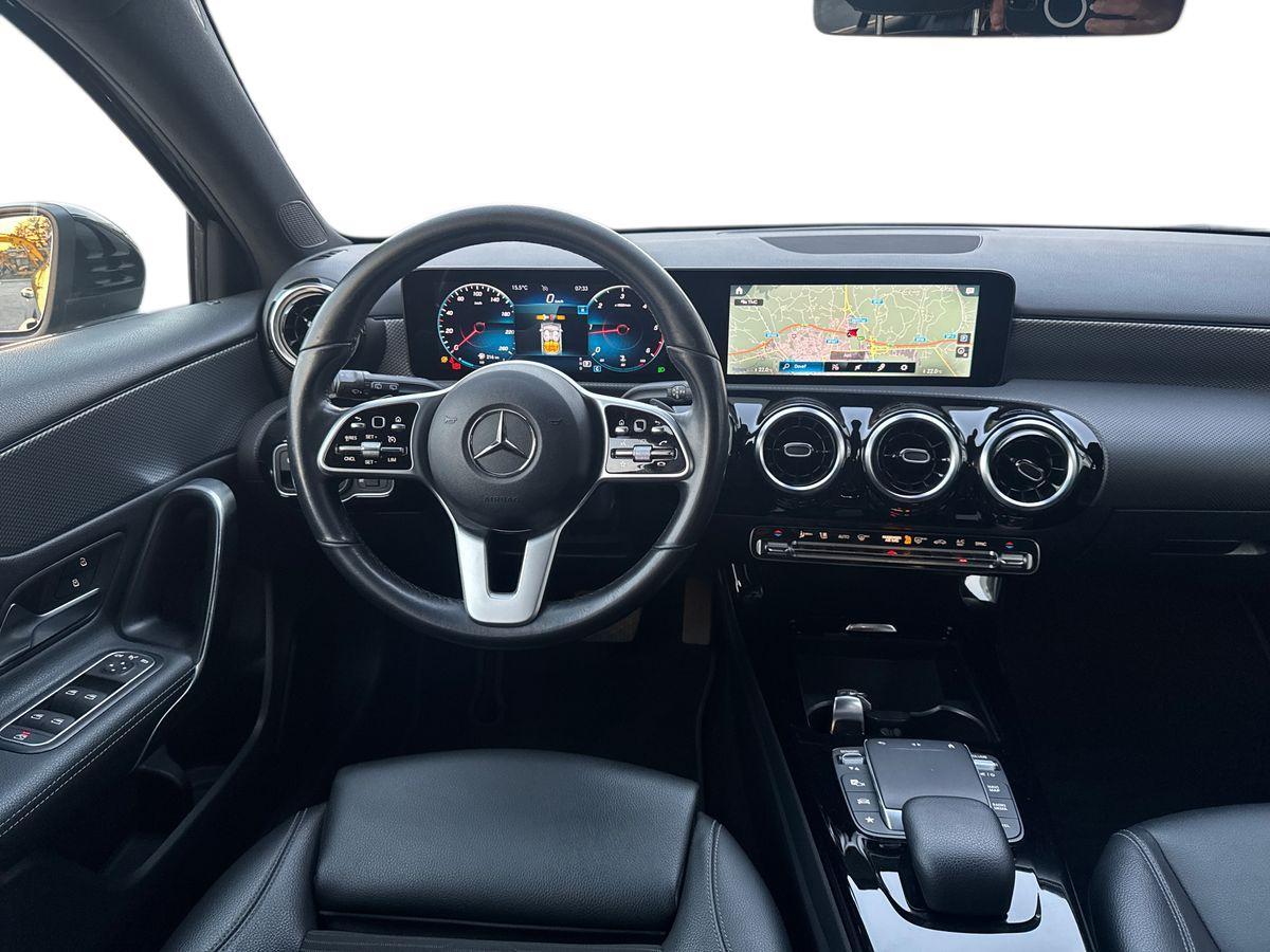 Mercedes-Benz A 200 d Sport Night edition auto