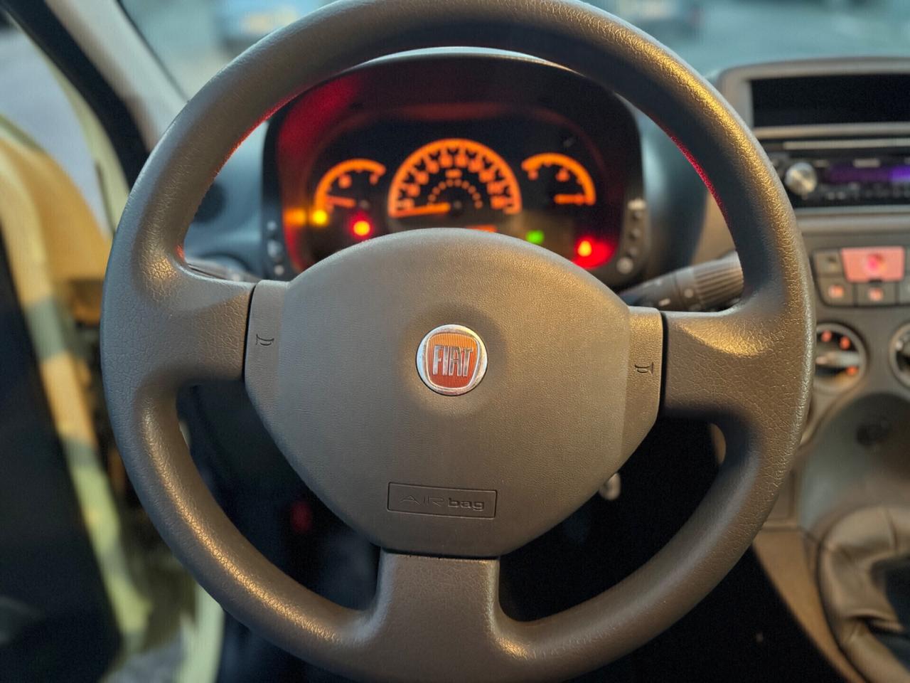 Fiat Panda 1.2 BASE NO IDROGUIDA NO CLIMA