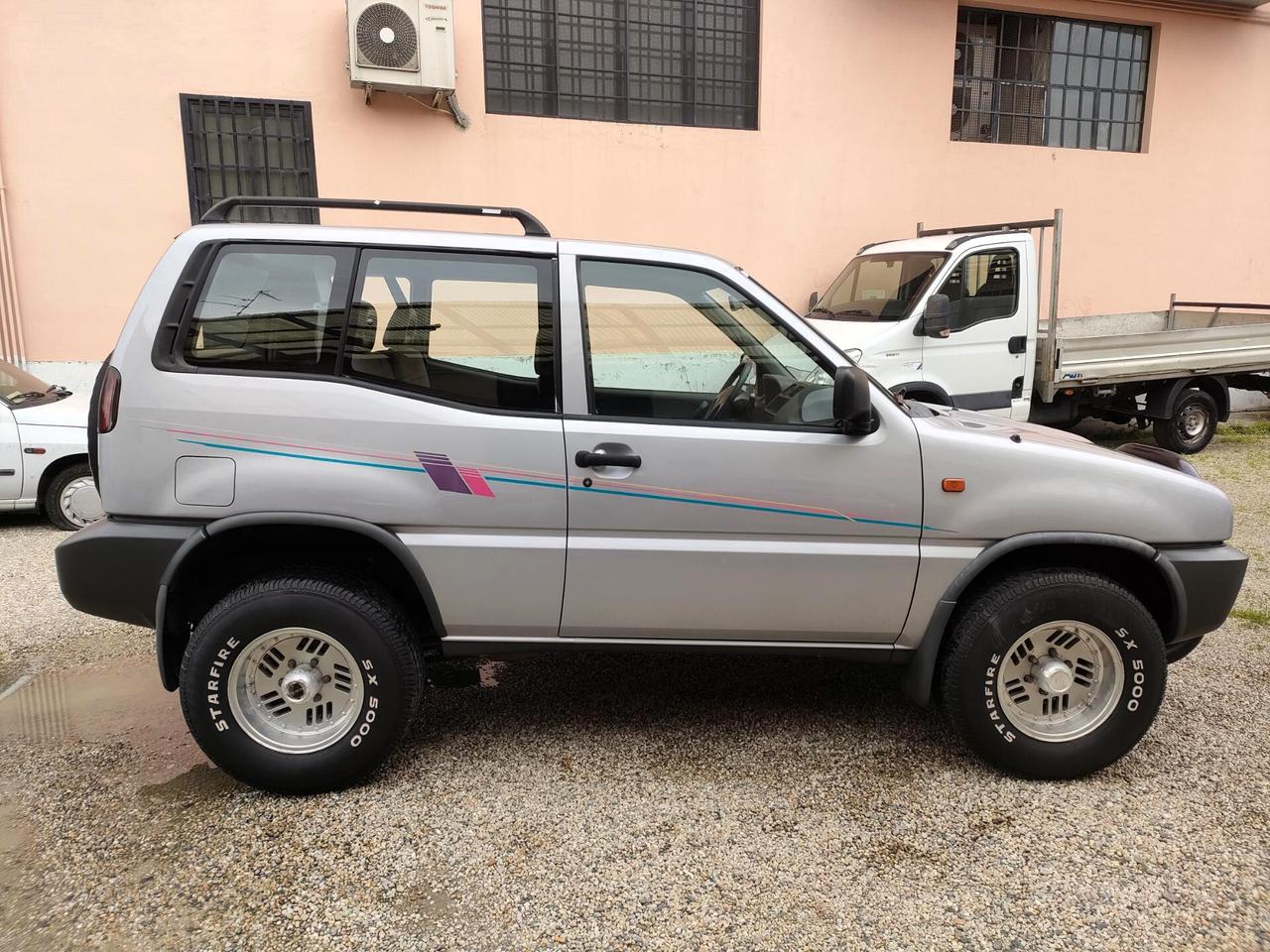 Ford Maverick 2.4i alias Nissan Terrano