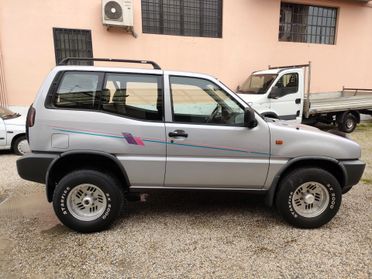 Ford Maverick 2.4i alias Nissan Terrano