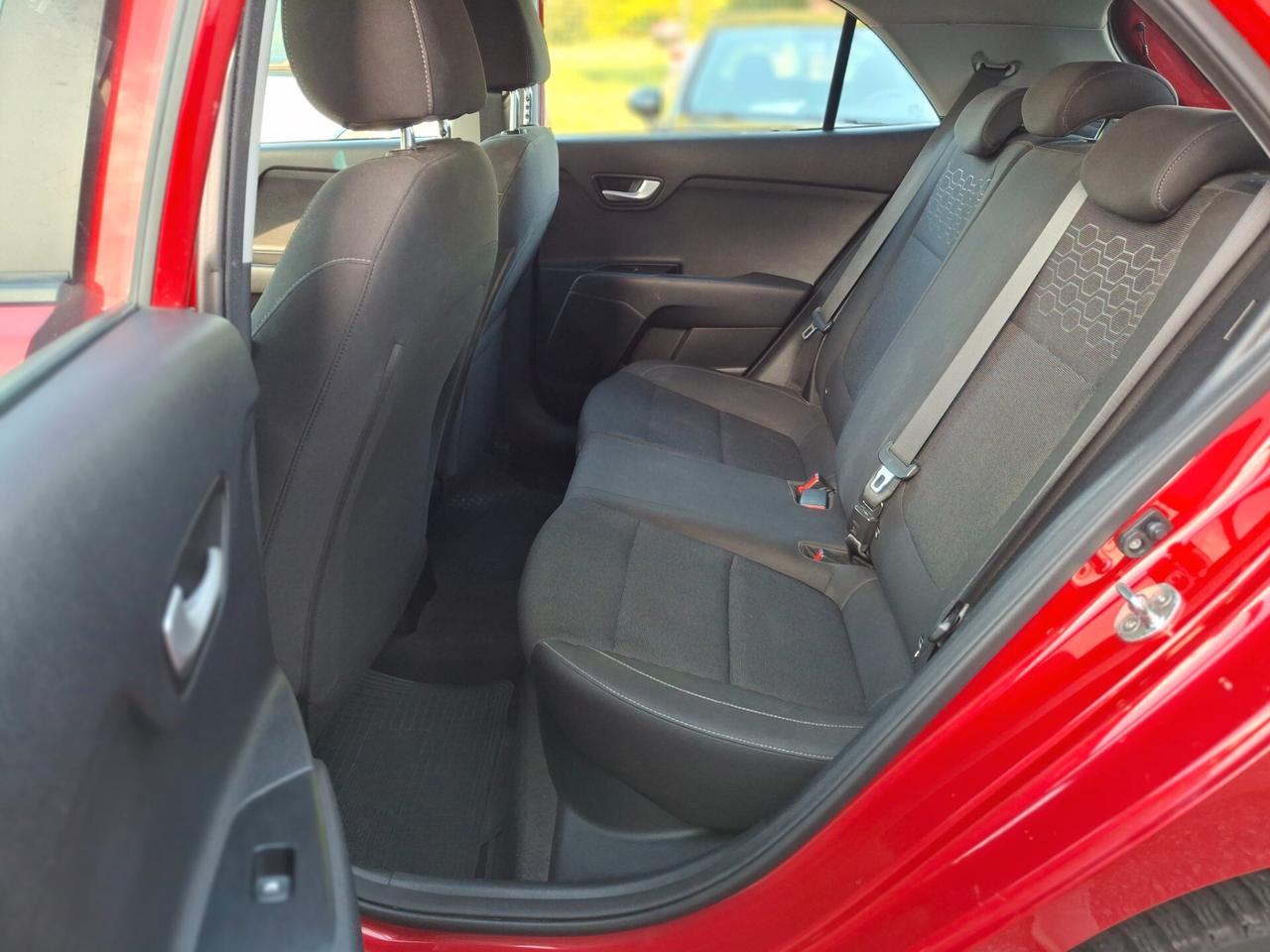 Kia Rio 1.4 CRDi 5 porte