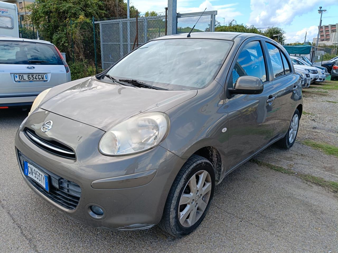 Nissan Micra 1.2 benzina - Neopatentati
