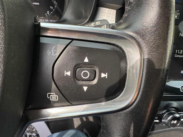 VOLVO XC40 T5 Recharge Plug-in Hybrid Inscription