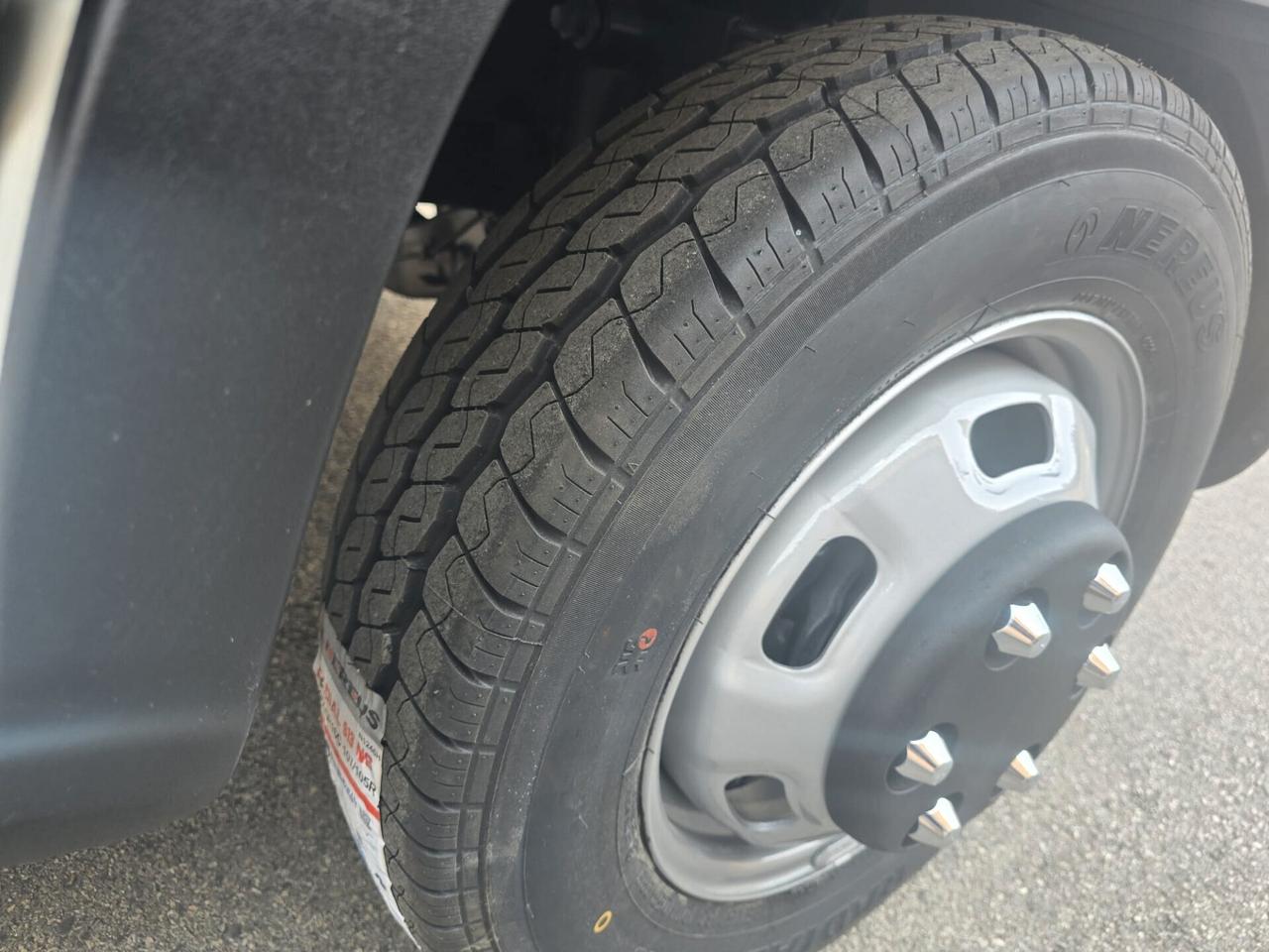 Iveco Daily 35C14 DOPPIA CABINA